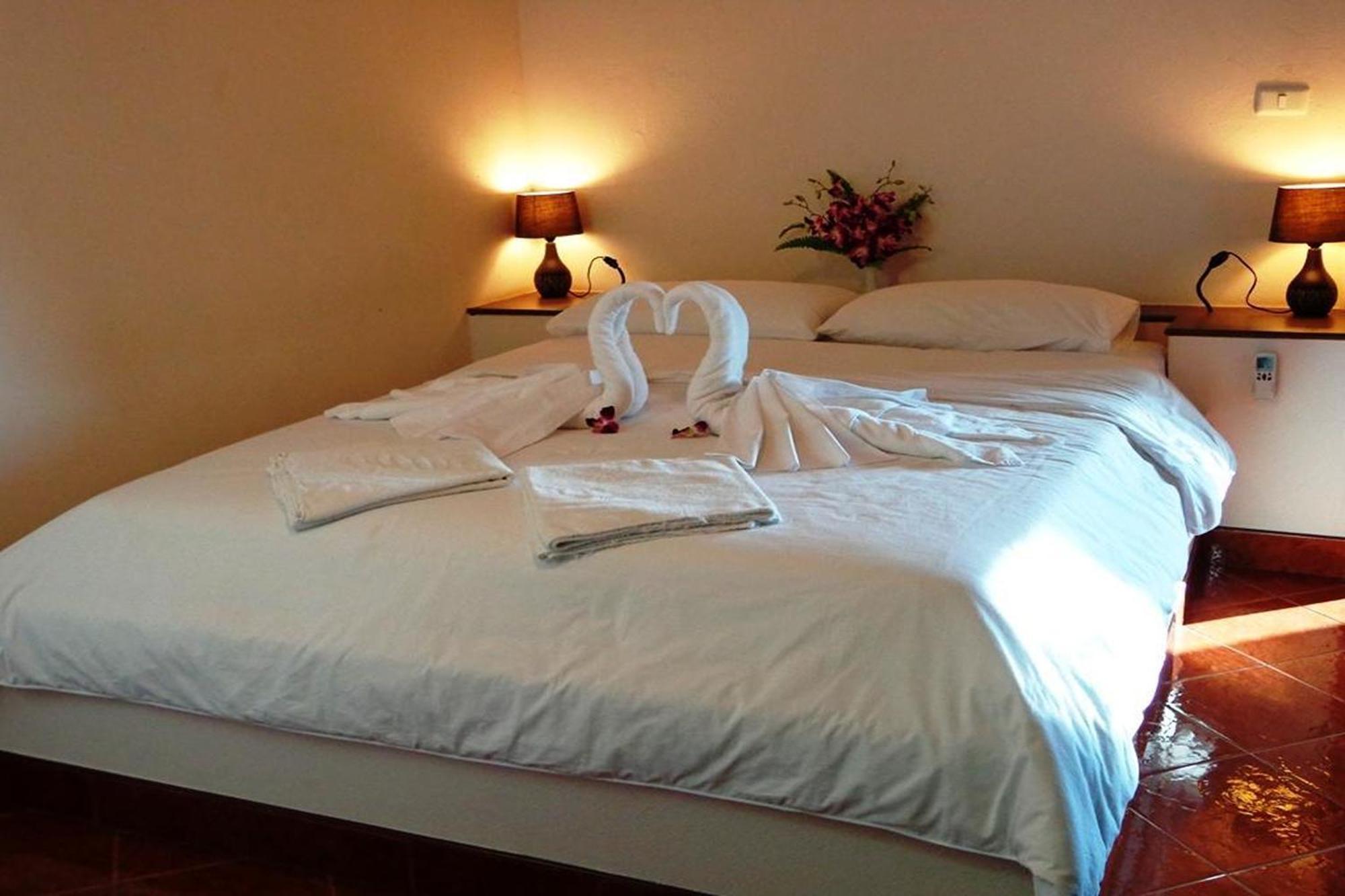 Swiss Villas Panoramic - Sha Certified Patong Exterior photo