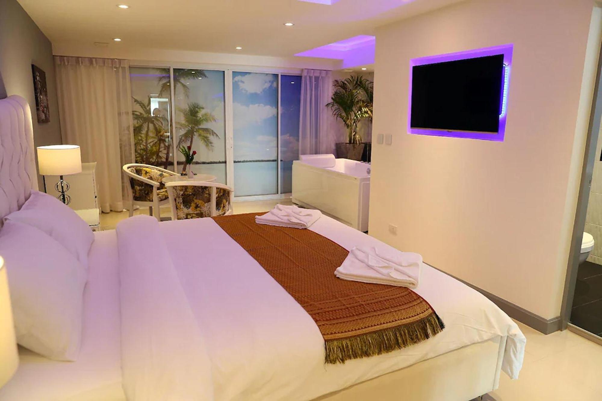 Swiss Villas Panoramic - Sha Certified Patong Exterior photo